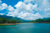 Madupatty Dam in Munnar, Kerala